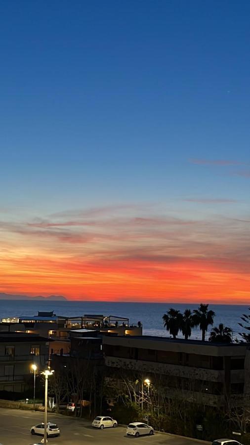 Window On The Sunset Apartman Cefalù Kültér fotó